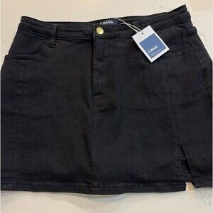CiMuk Black Denim Skorts  - Size Large